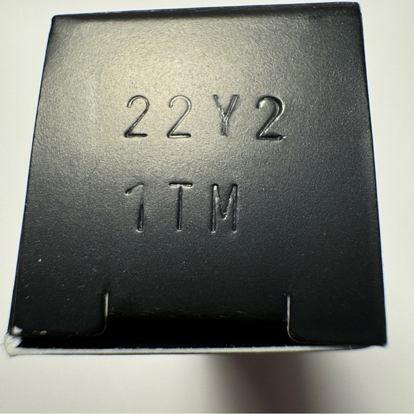 MYSLF Le Parfum Yves Saint Laurent YSL Mini Travel Deluxe Sample .10oz Perfume - Picture 6 of 6